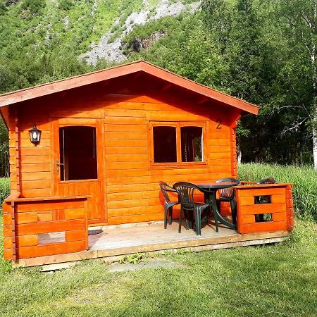 Dalen Gaard Camping Og Hytter Гейрангер Экстерьер фото